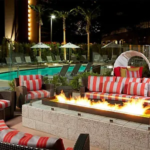 Hotel By Marriott Angeles Lax/century Boulevard